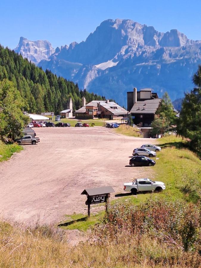 Appartamento La Casa degli Gnomi Falcade Esterno foto
